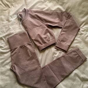 Gymshark long sleeve top & Bottoms Set